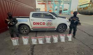 Las autoridades decomisan 37 paquetes de cocaína dentro de un buque en el Puerto de Haina