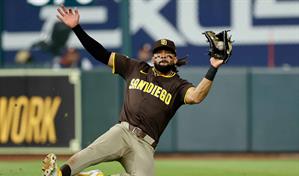 Fernando Tatis Jr. salva su temporada gracias a su guante