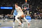 Los Lakers sobreviven sin Doncic ni Reaves y Giannis se venga de los Pacers