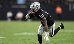 Los Jaguars firman a Jakobi Meyers y los Cowboys a Logan Wilson