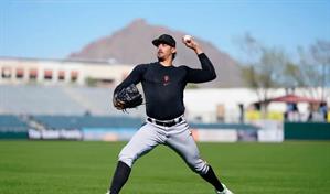 Ronald Guzmán probó el doble reto que para Shohei Ohtani es un arte