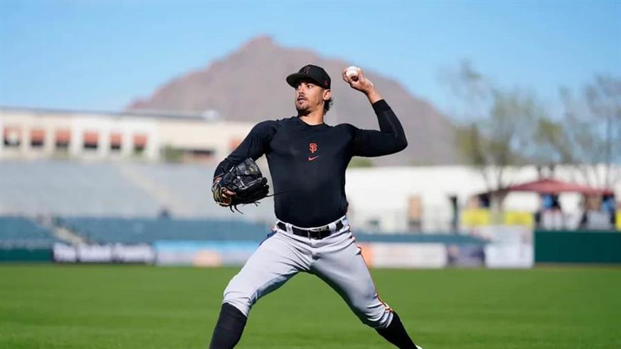 Ronald Guzmán probó el doble reto que para Shohei Ohtani es un arte Ronald Guzmán probó el doble reto que para Shohei Ohtani es un arte