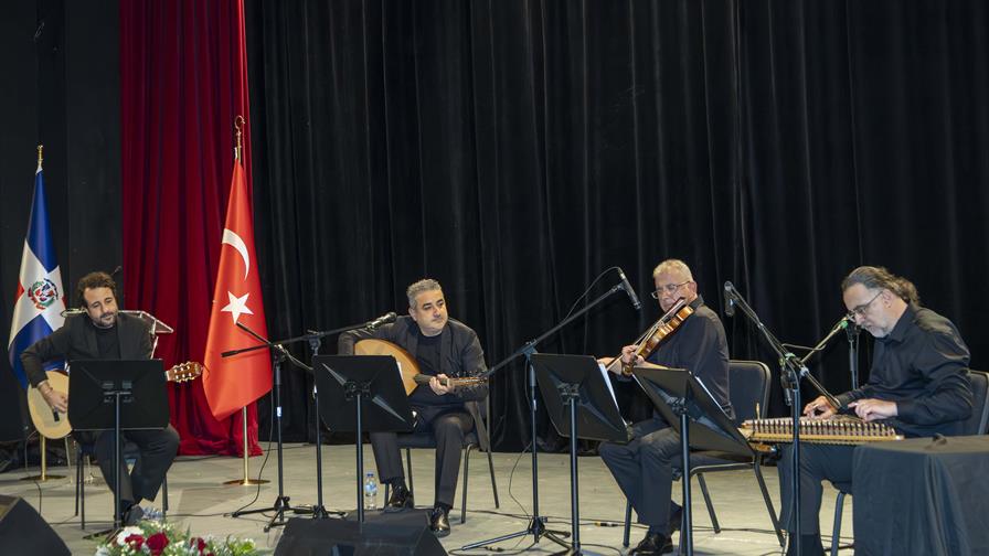 Ecos de Anatolia en Santo Domingo: una velada de música otomana Ecos de Anatolia en Santo Domingo: una velada de música otomana