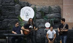 "Candestino": un concierto para humanos y perros que dejará huellas