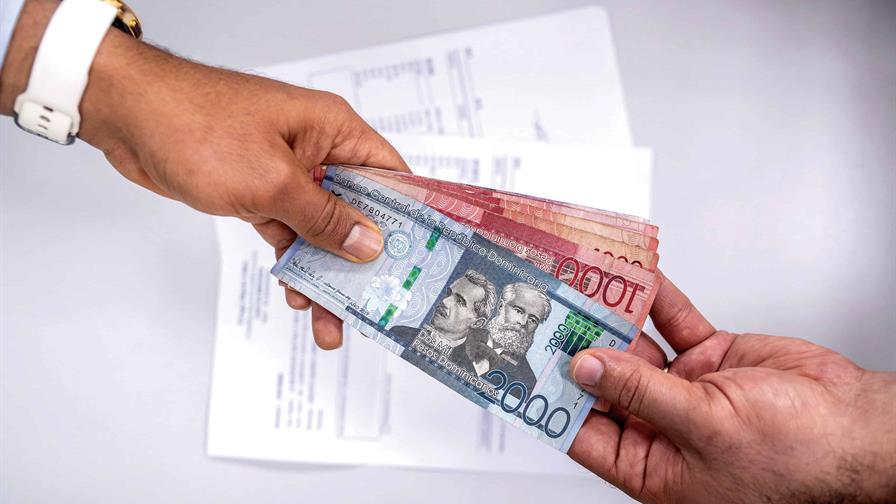 RD proyecta consolidación fiscal progresiva en el mediano plazo