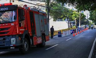 "La suerte fue que ocurrió de noche": se desplomó acera junto a una obra en construcción en Gascue