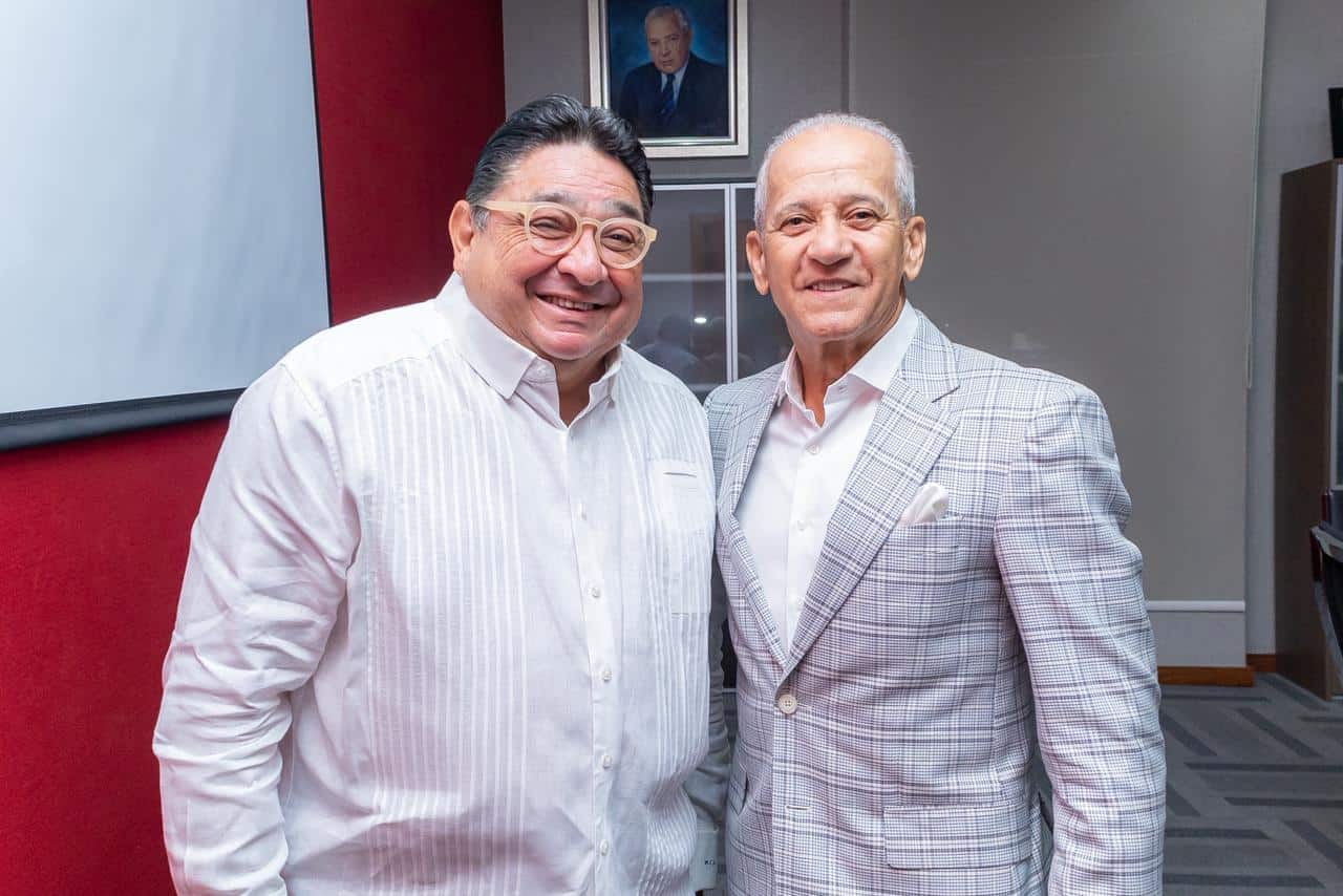 Miguela Calzadę i Sigfrido Paredesa.