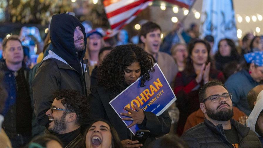 La izquierda celebra la victoria de Mamdani en Nueva York entre gritos por Palestina