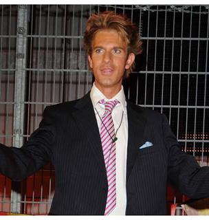 Muere exparticipante de Big Brother tras caer del séptimo piso de un lujoso hotel