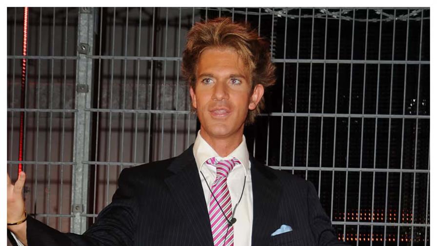 Muere exparticipante de Big Brother tras caer del séptimo piso de un lujoso hotel Muere exparticipante de Big Brother tras caer del séptimo piso de un lujoso hotel