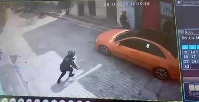 Al estilo película, jóvenes enfrentan policías a tiros y huyen en camión de basura en Los Girasoles