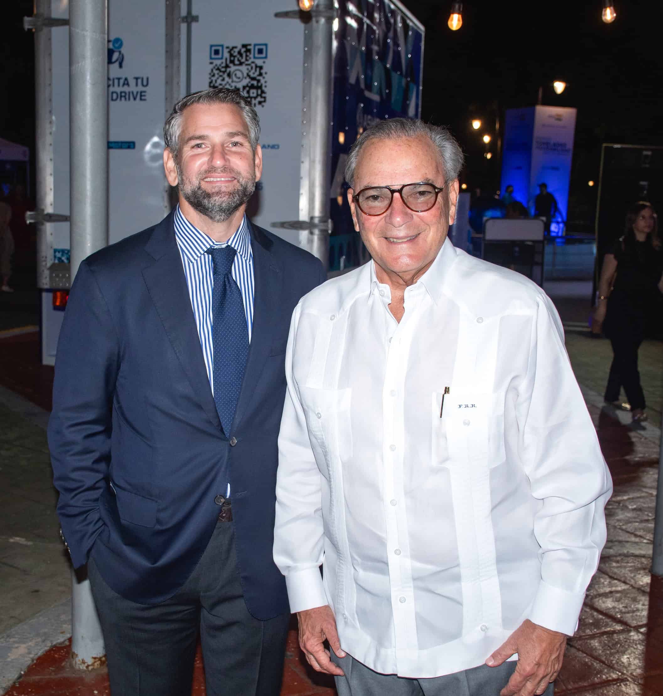 Eduardo Najri y Frank Rainieri.