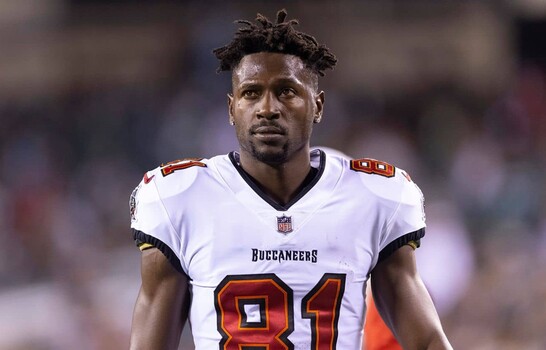 Exjugador de NFL Antonio Brown llega a acuerdo para evitar c&aacute;rcel por intento de homicidio
