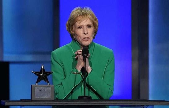 Actriz Carol Burnett dona todos los premios recibidos a la Universidad de California