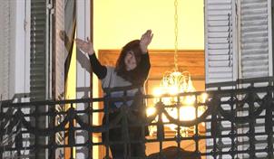 Kirchner se enfrenta al mayor juicio por corrupción en la historia de Argentina