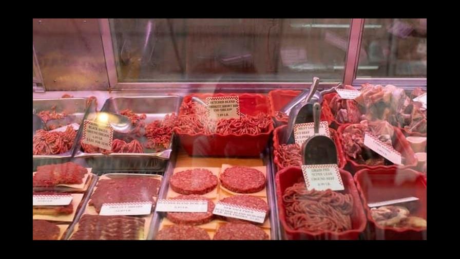 Trump ordena investigar a empacadoras de carne por manipulaci&oacute;n de precios en EE. UU.