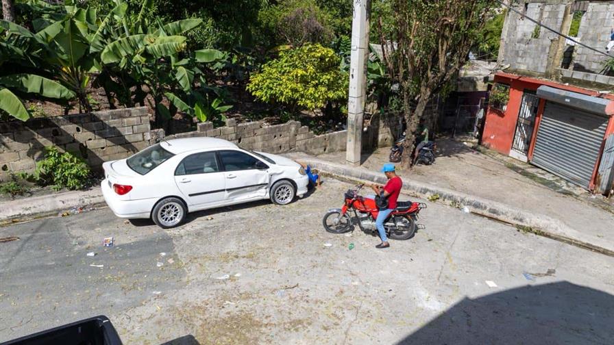 Policía identifica tercer implicado en tiroteo contra agentes en Los Girasoles: altamente peligroso