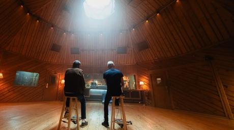 Juan Luis Guerra y Sting colaboran por primera vez en nueva versión de Estrellitas y duendes