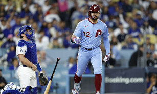 Kyle Schwarber busca este mi&eacute;rcoles un nuevo r&eacute;cord para los Filis: 6 juegos seguidos con un jonr&oacute;n