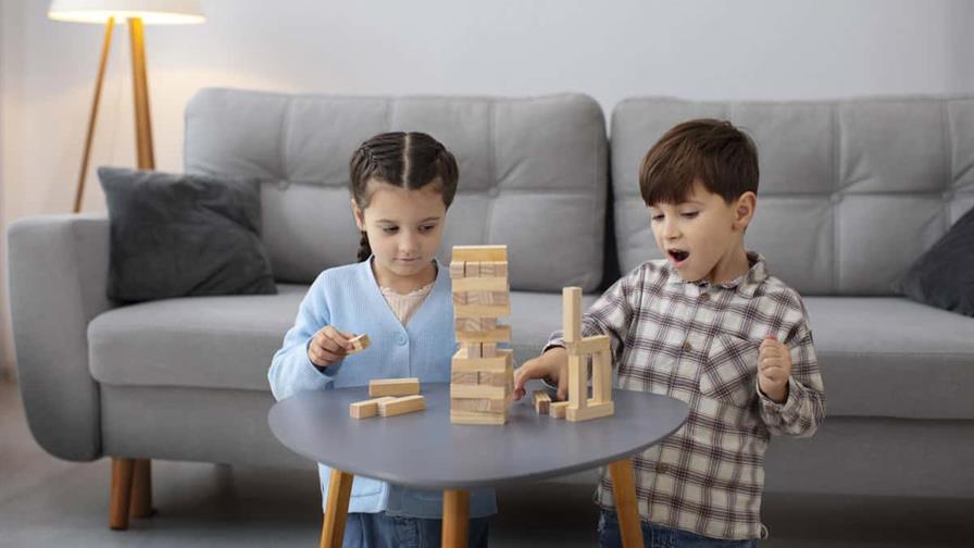 Siete consejos para enseñar a los niños a compartir sin forzarlos