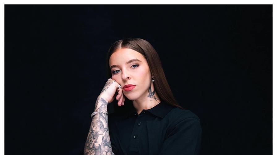 La rapera Young Miko lanza su segundo álbum "Do Not Disturb" La rapera Young Miko lanza su segundo álbum "Do Not Disturb"