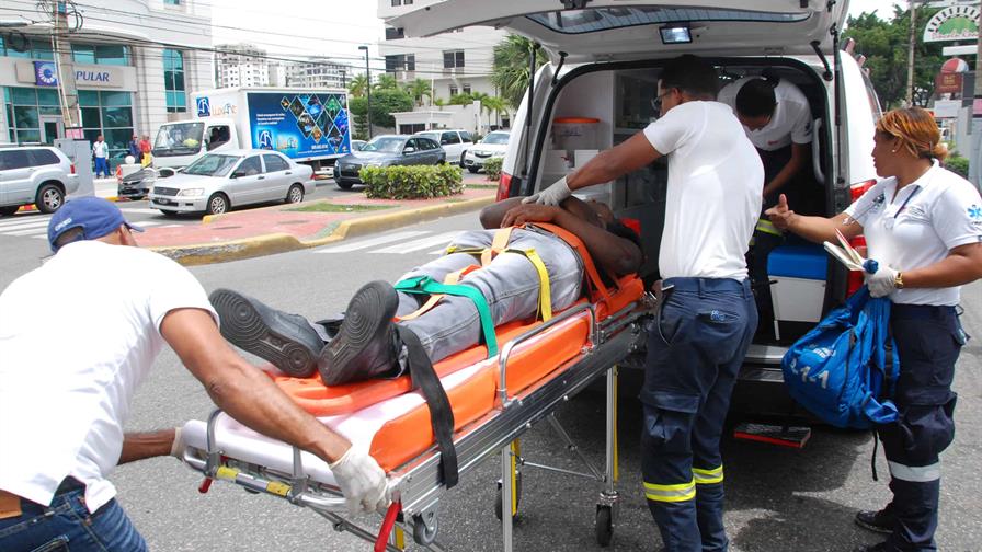 Una serie de accidentes entre motocicletas deja múltiples víctimas en La Altagracia y Santiago
