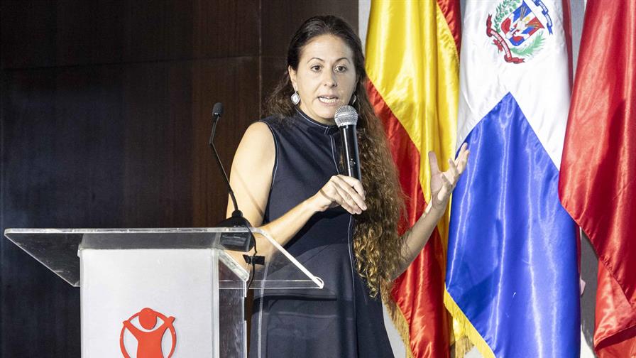 En Pedernales, el 74.5 % justifica relaciones de adolescentes con adultos en situaciones de pobreza