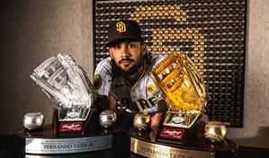 Fernando Tatis Jr. tiene casi los dos pies en el Cl&aacute;sico Mundial de B&eacute;isbol