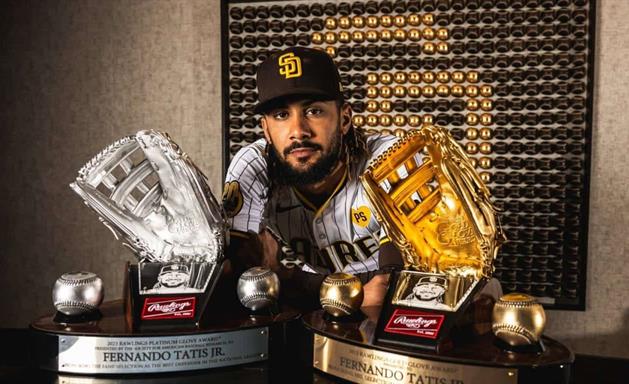Fernando Tatis Jr. tiene casi los dos pies en el Cl&aacute;sico Mundial de B&eacute;isbol