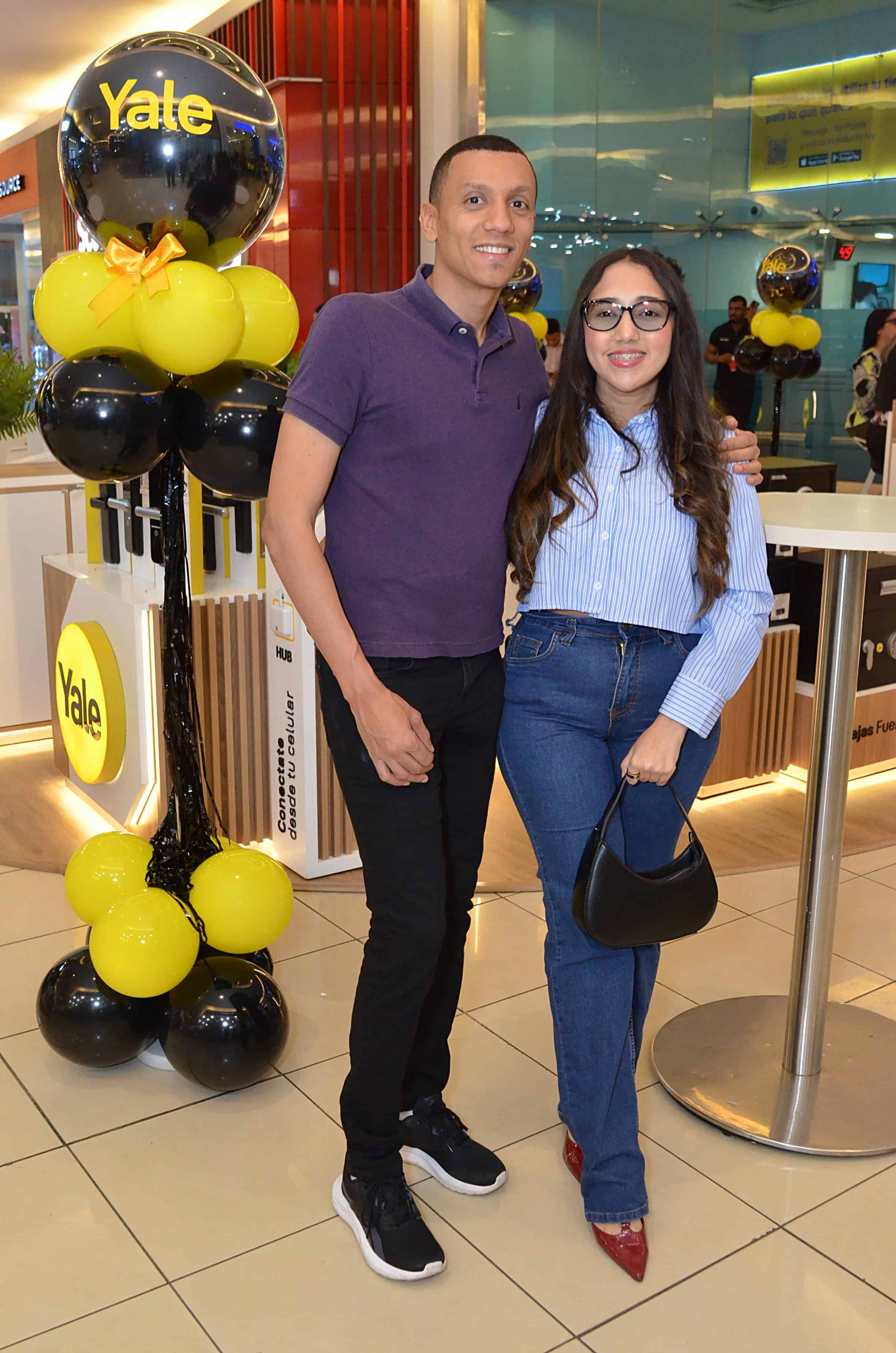 Julio Jiménez y Leidy Jiménez.