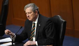 El Senador Kennedy advierte que cierre del Gobierno podría prolongárse por mucho tiempo