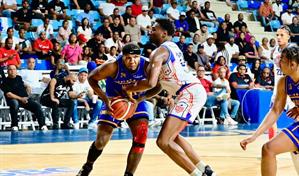 Mauricio Báez apabulla a San Lázaro en el tercero de la serie semifinal B del TBS Distrito