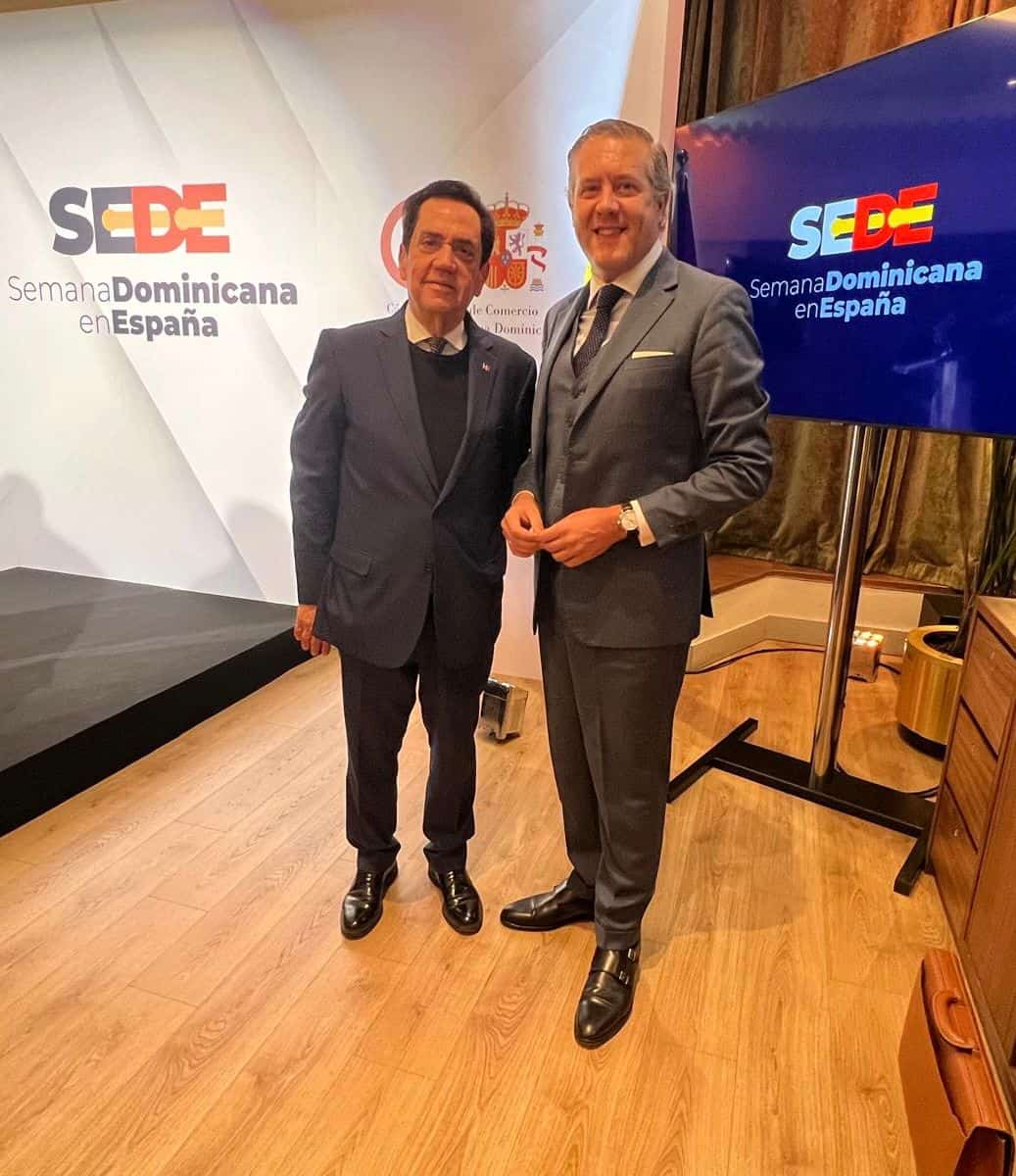 Тони Рафул и Фелипе Морено.