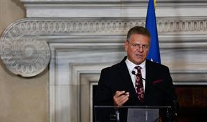 La UE afirma que China confirmó la reanudación de exportaciones de los chips Nexperia