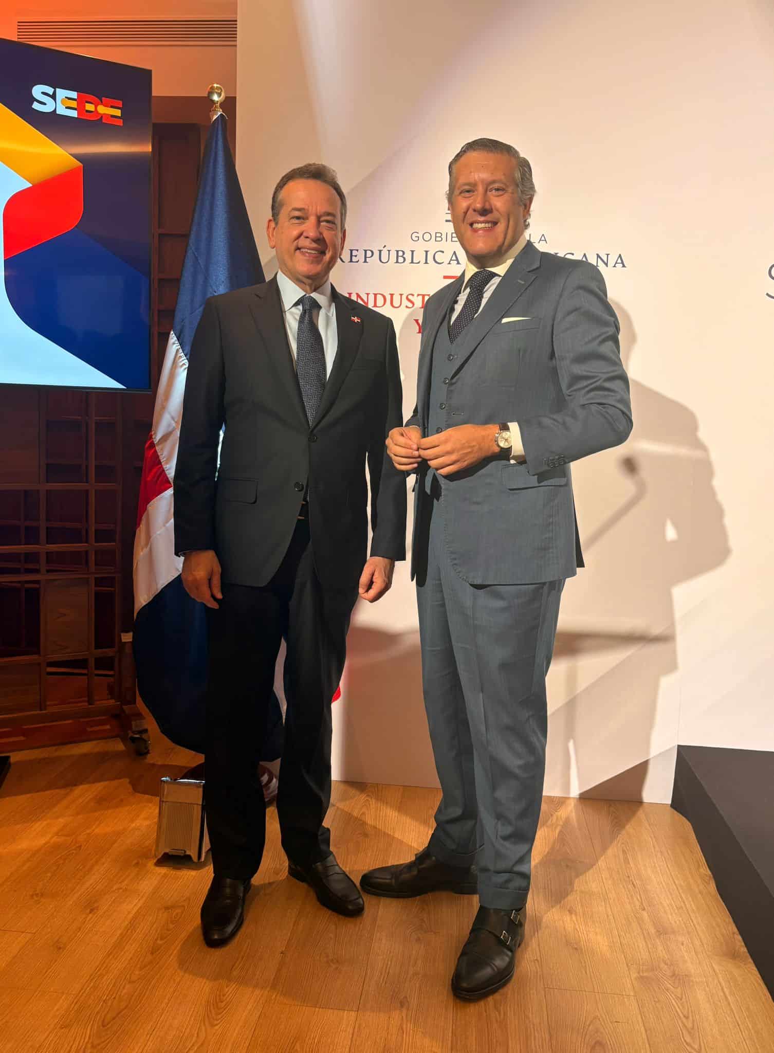 Виктор Бисоно и Фелипе Морено.