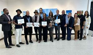 Inauguran la exposición fotográfica "Sal del patio" en Nueva York