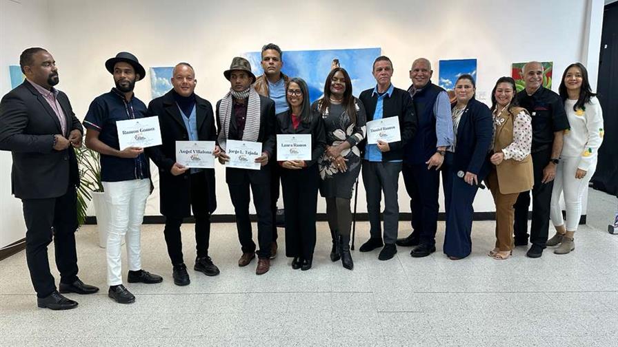 Inauguran la exposición fotográfica "Sal del patio" en Nueva York Inauguran la exposición fotográfica "Sal del patio" en Nueva York