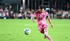 Inter de Miami avanza por primera vez en playoffs con un doblete de Messi