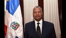 Padre de solicitado en extradición por los EE. UU., es juez de tribunal de tierra