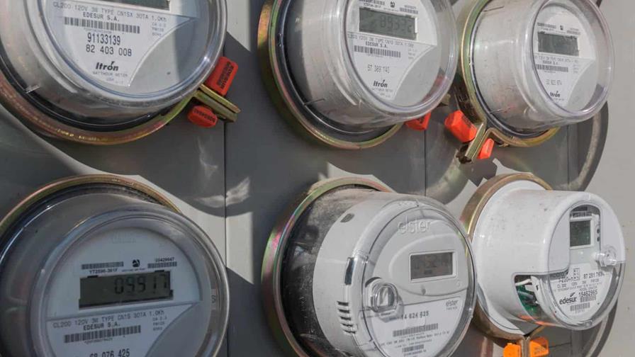 Tres meses de prisión preventiva para hombre acusado de robar medidores eléctricos de Edesur Tres meses de prisión preventiva para hombre acusado de robar medidores eléctricos de Edesur