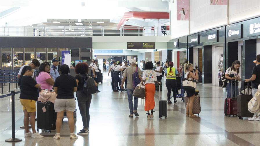 Principales aeropuertos dominicanos recibirán inversiones de US$700 millones entre 2025 y 2026