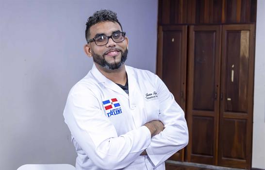 "El psicólogo que canta": cuando la sanación también llega con ritmo y humor