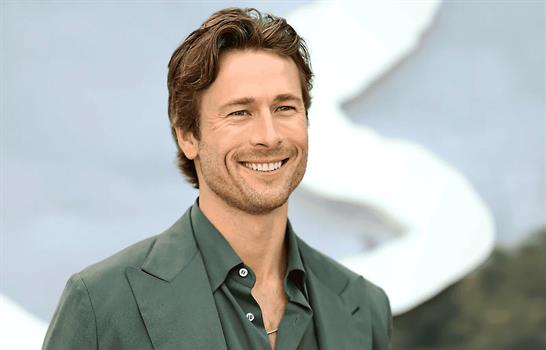 Glen Powell reinventa el film El sobreviviente en el papel de Schwarzenegger