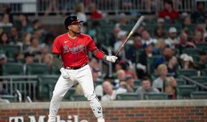 Nogosek, Barnes y Tromp son los nuevos refuerzos escarlatas