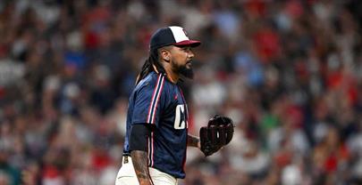 ¿Qué dice el expediente de los pitcheos que activaron las alertas con Clase y Ortiz?