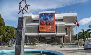 La Bienal y la constitucionalizaci&oacute;n de la utop&iacute;a