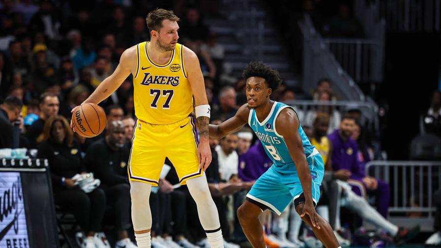 Luka Doncic reactiva a los Lakers con victoria sobre los Hornets
