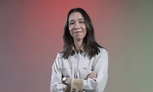 María José Guzmán: La tecnología debe  potenciar la voz del artista, no robársela"