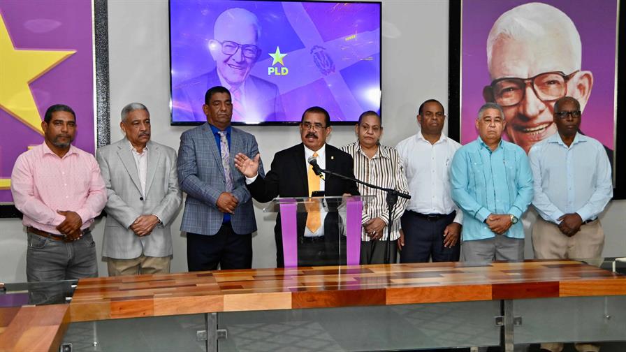 El PLD denuncia aumento de 850 % en importaciones de arroz y advierte quiebra de productores El PLD denuncia aumento de 850 % en importaciones de arroz y advierte quiebra de productores