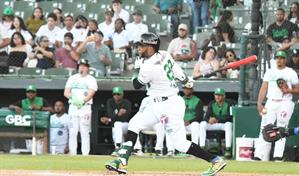 Las Estrellas apagan a los Tigres con pitcheo sólido y contacto oportuno en San Pedro